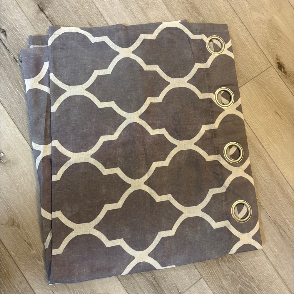 Geometric Patterned Curtain in Gray and Cream